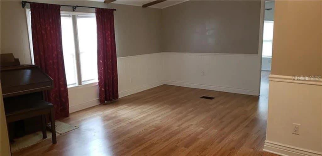 Image 6 of 10 For 4008 Pine Lane