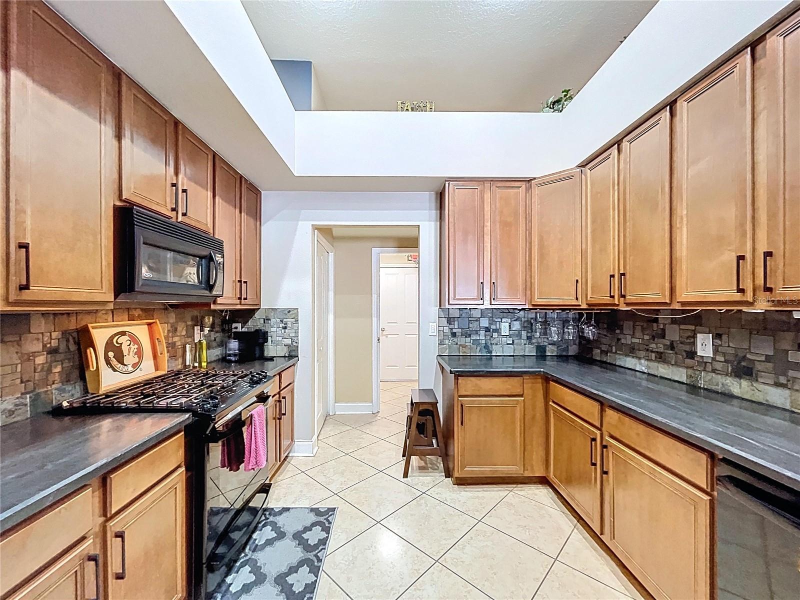 Image 24 of 81 For 3216 Hurley Grove Way