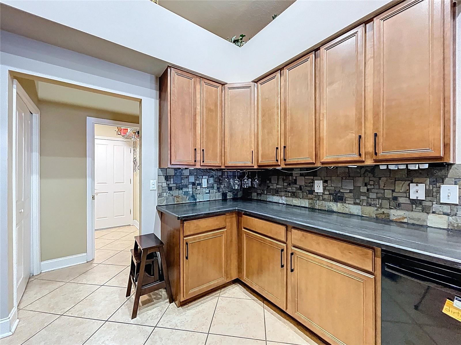 Image 27 of 81 For 3216 Hurley Grove Way