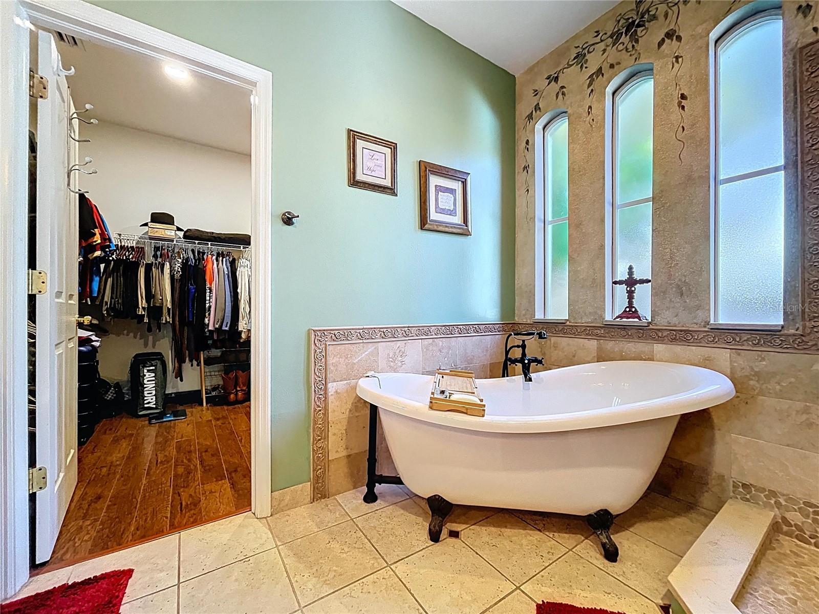 Image 43 of 81 For 3216 Hurley Grove Way