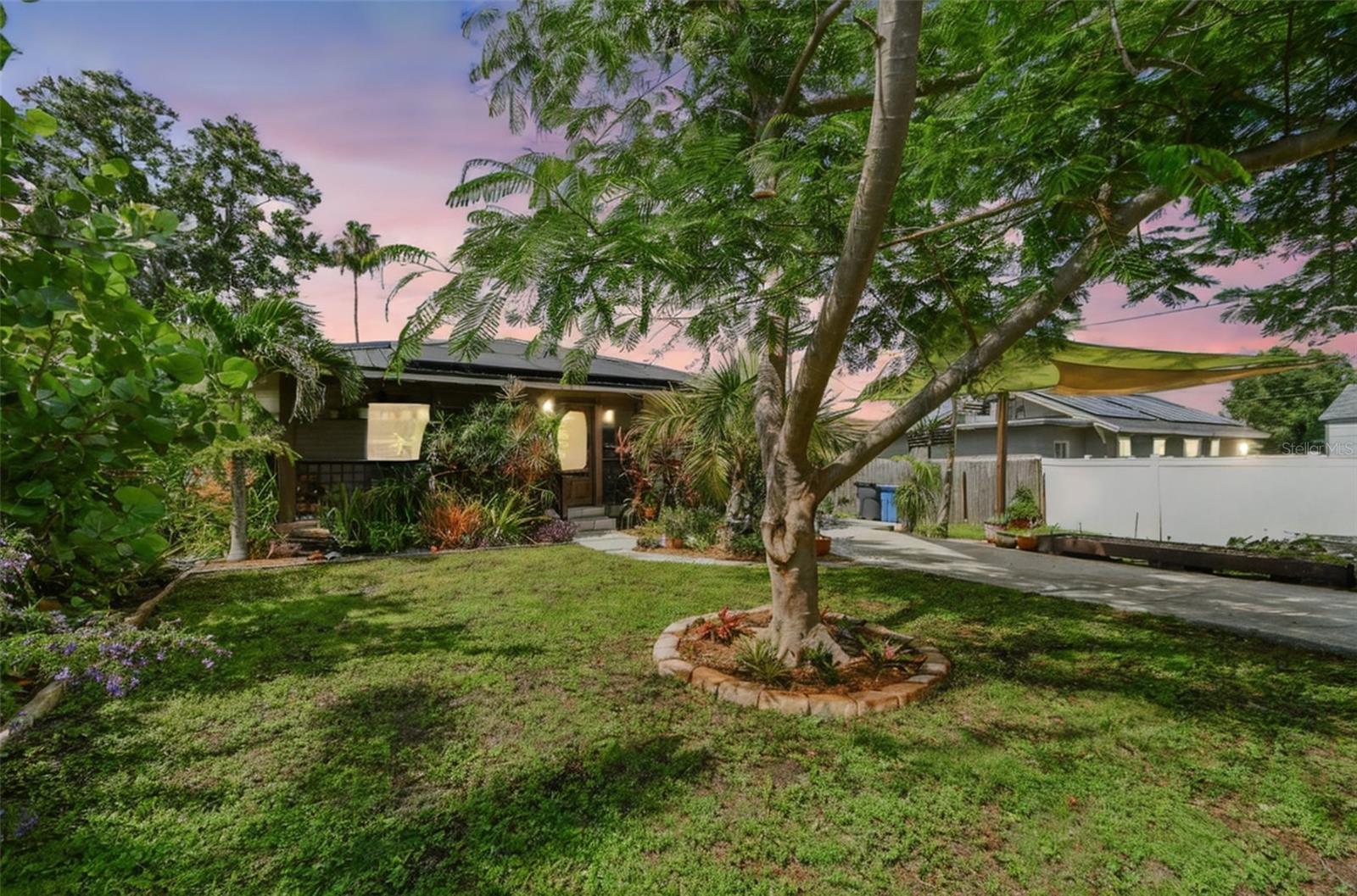Details for 2504 42nd Avenue N, ST PETERSBURG, FL 33714