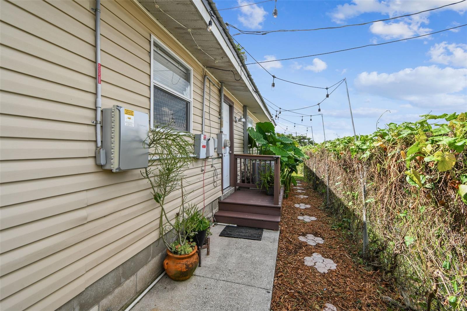 Listing photo id 42 for 2504 42nd Avenue N