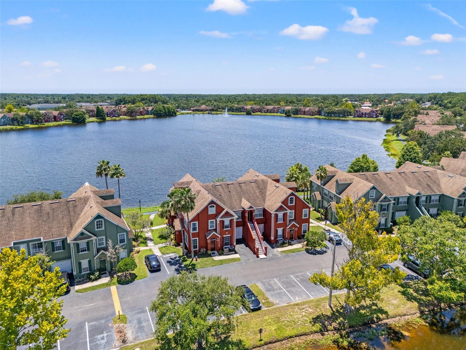 Image 22 of 40 For 9042 Lake Chase Island Way