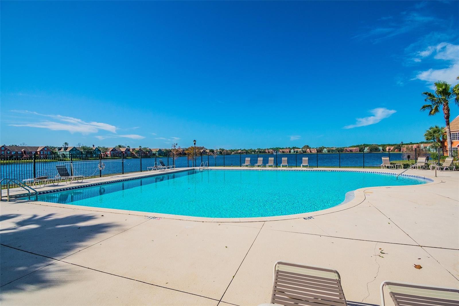 Image 32 of 40 For 9042 Lake Chase Island Way