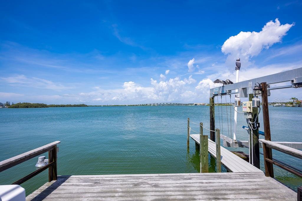 Image 42 of 49 For 306 Harbor Drive