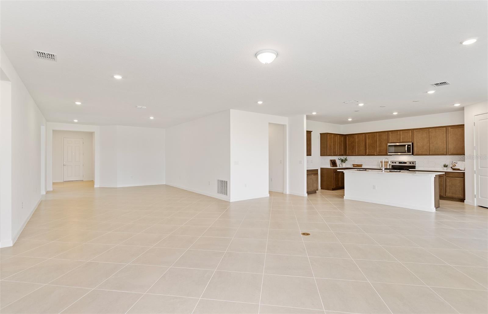 Image 9 of 20 For 6784 89th Lane