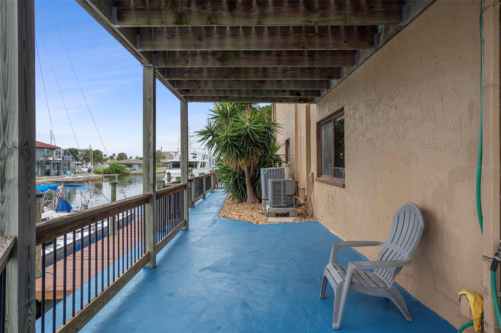 Image 41 of 61 For 13838 Sommers Avenue