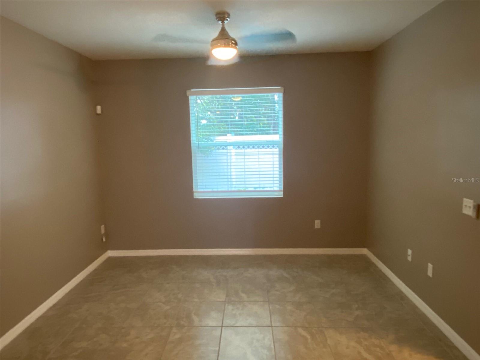 Image 4 of 24 For 3949 Claybrook Drive