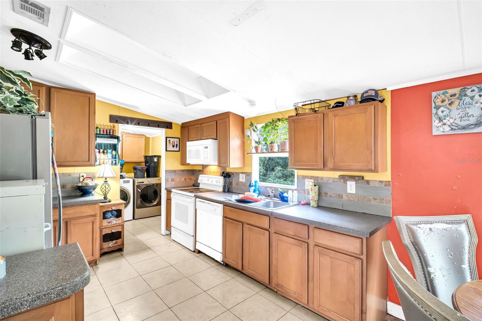 Image 3 of 27 For 17625 Nelson Road