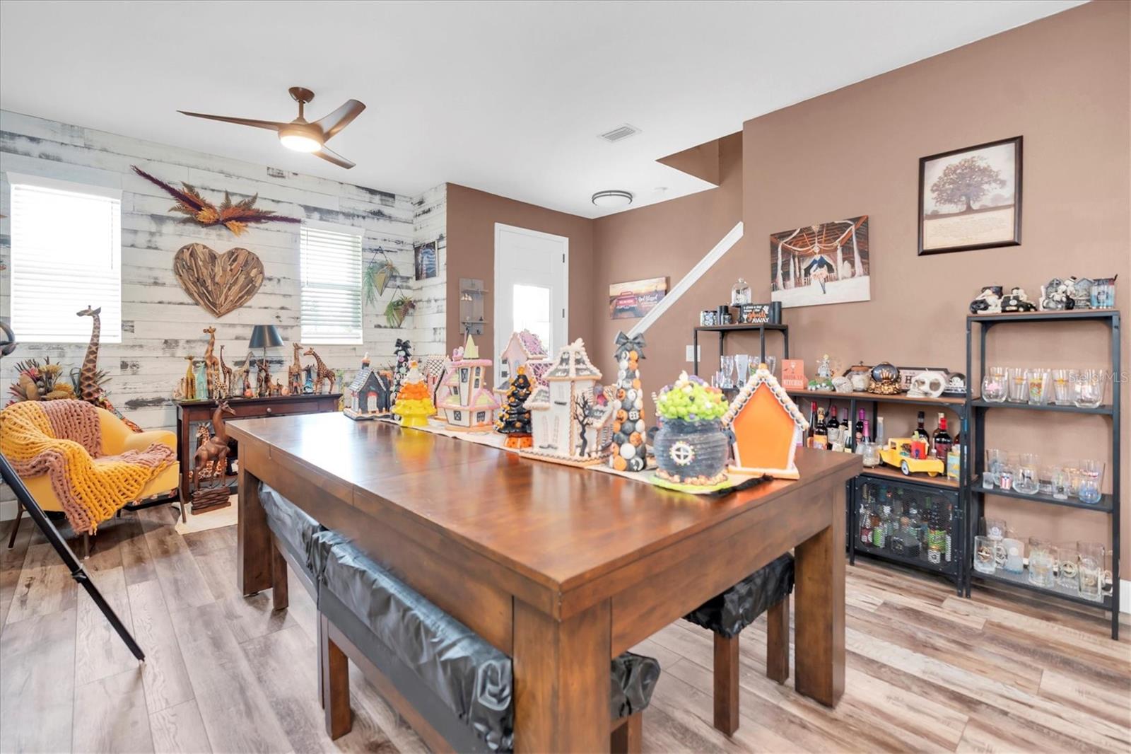 Image 3 of 37 For 12595 Achasta Boulevard