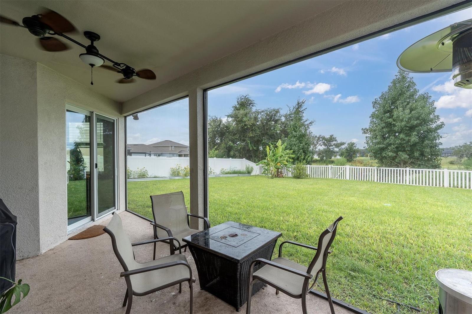 Image 32 of 37 For 12595 Achasta Boulevard