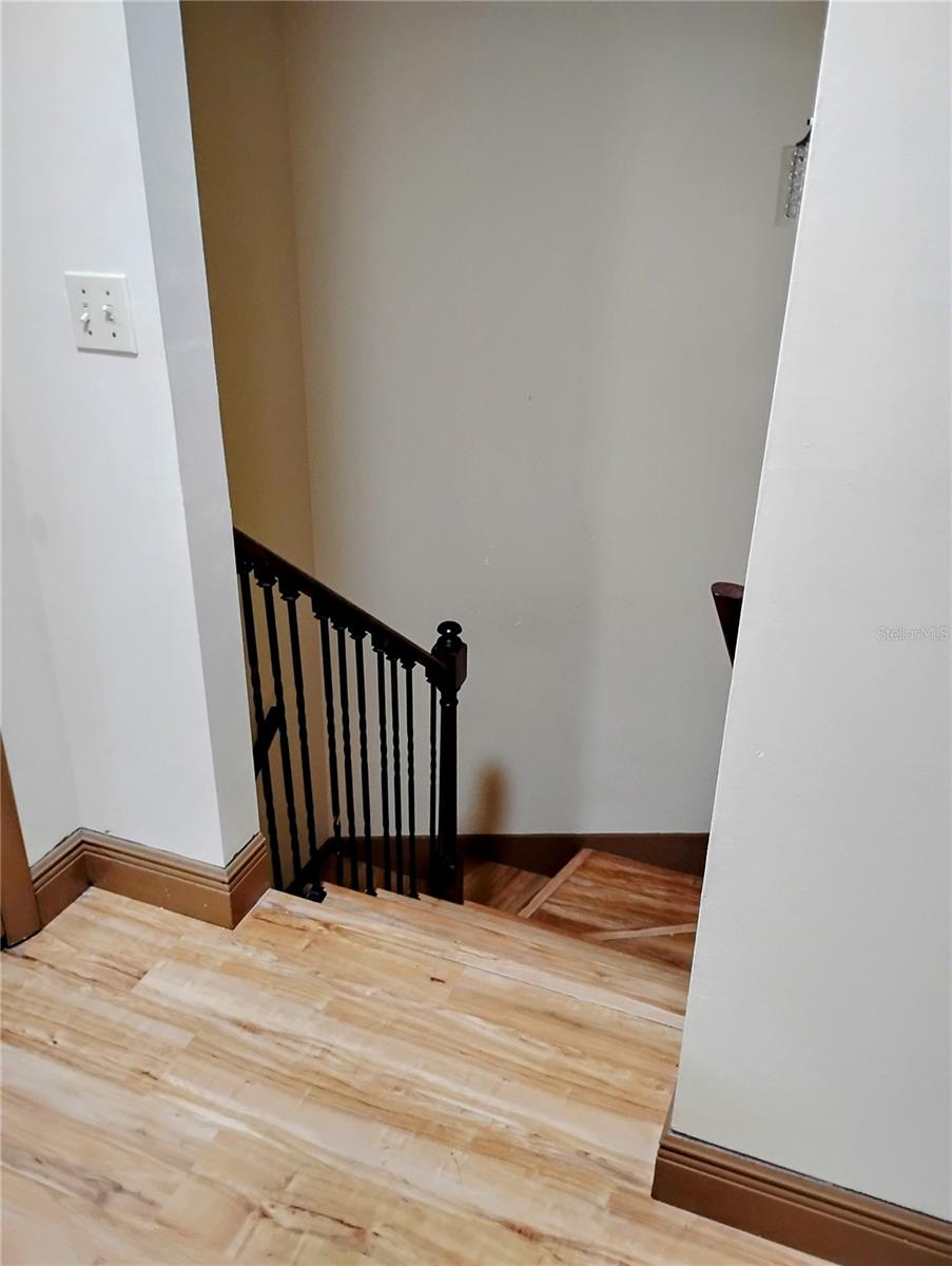 Image 10 of 12 For 11721 Raintree Drive