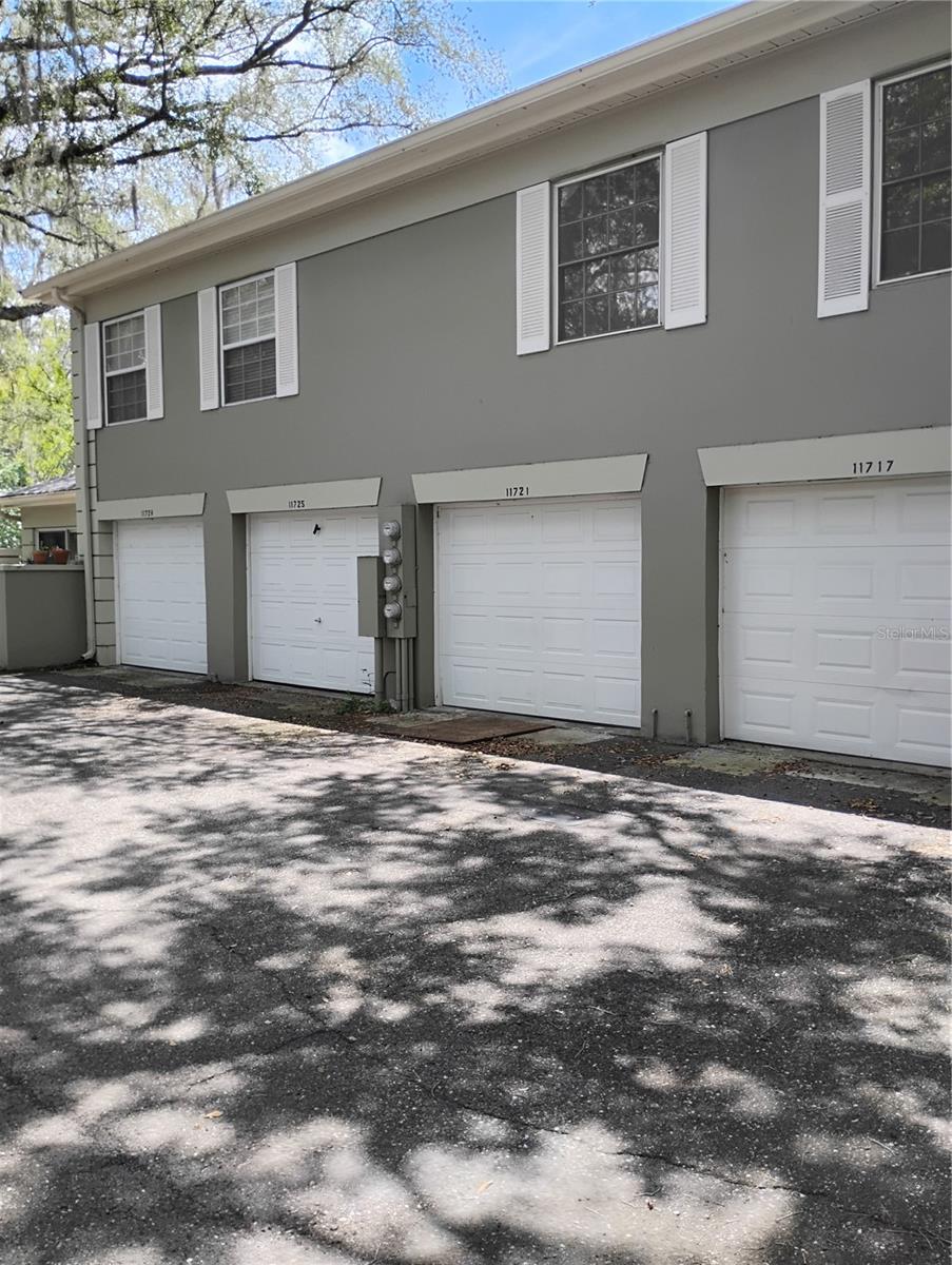 Image 12 of 12 For 11721 Raintree Drive