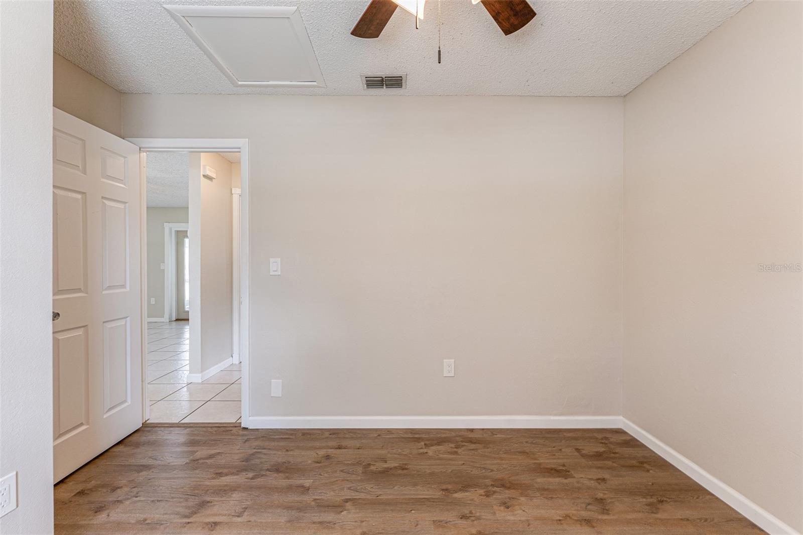 Image 29 of 47 For 5010 Larch Lane