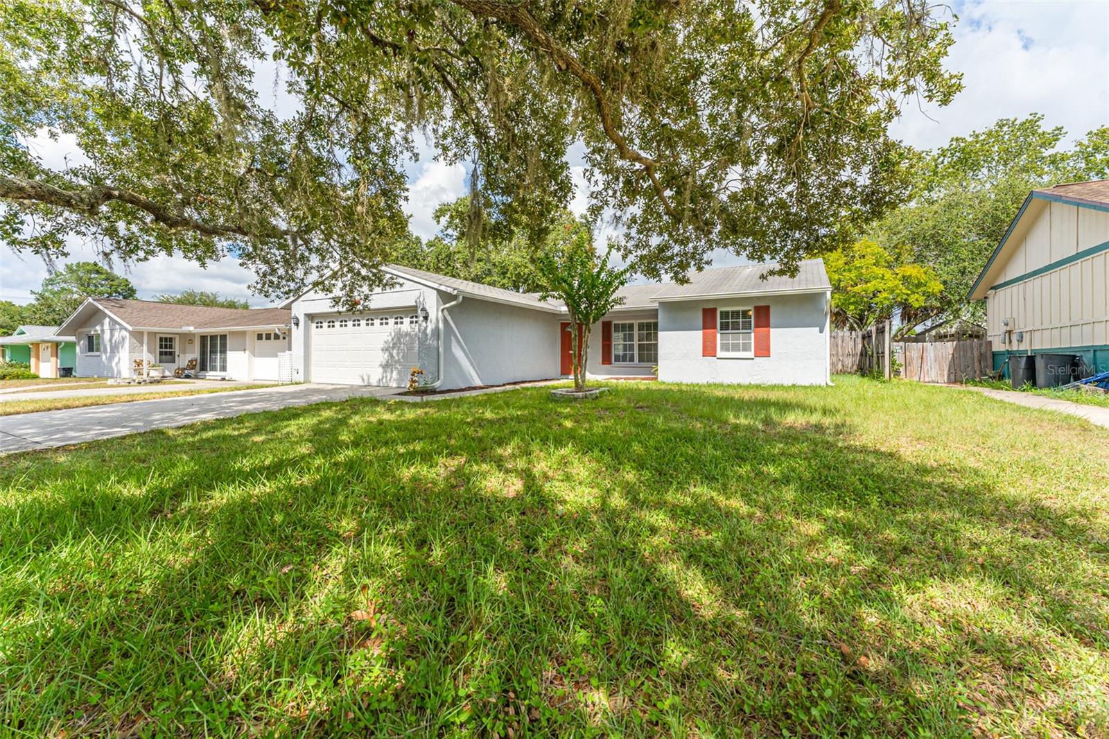 Image 3 of 47 For 5010 Larch Lane