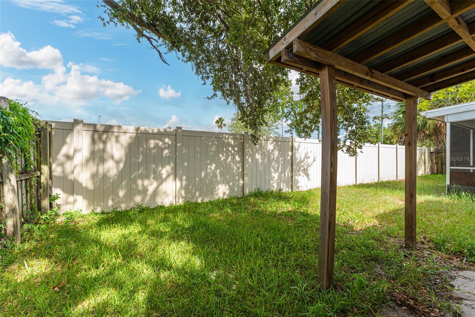 Image 39 of 47 For 5010 Larch Lane