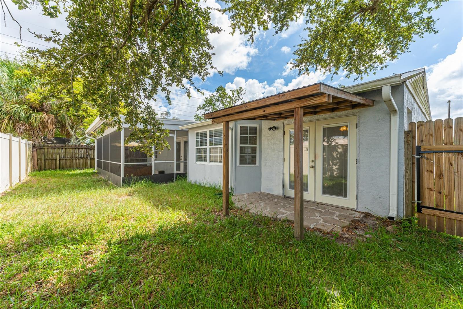 Image 41 of 47 For 5010 Larch Lane