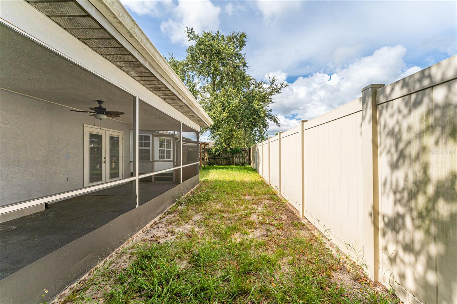 Image 44 of 47 For 5010 Larch Lane