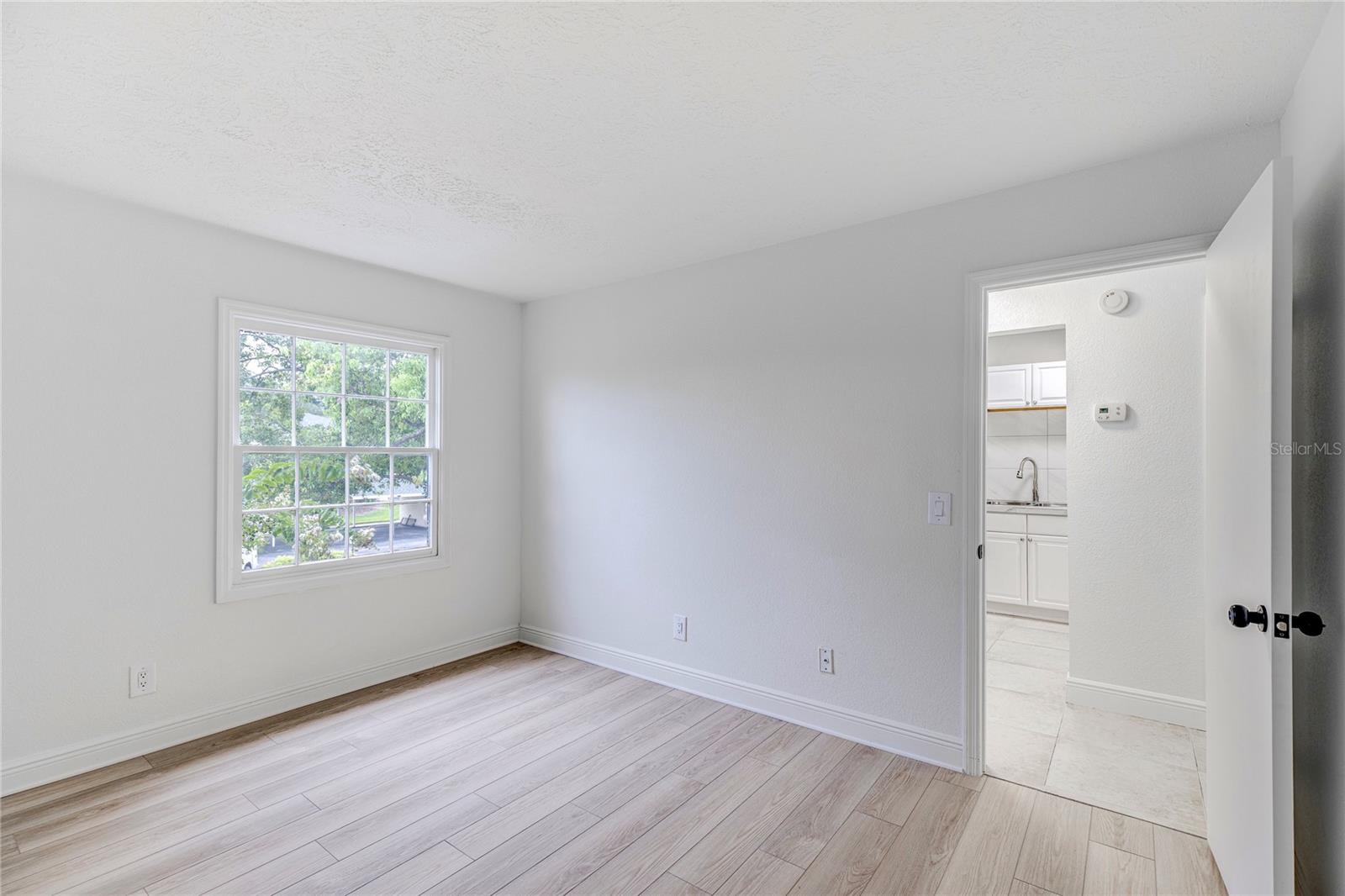 Image 17 of 43 For 13718 Orange Sunset Drive 202