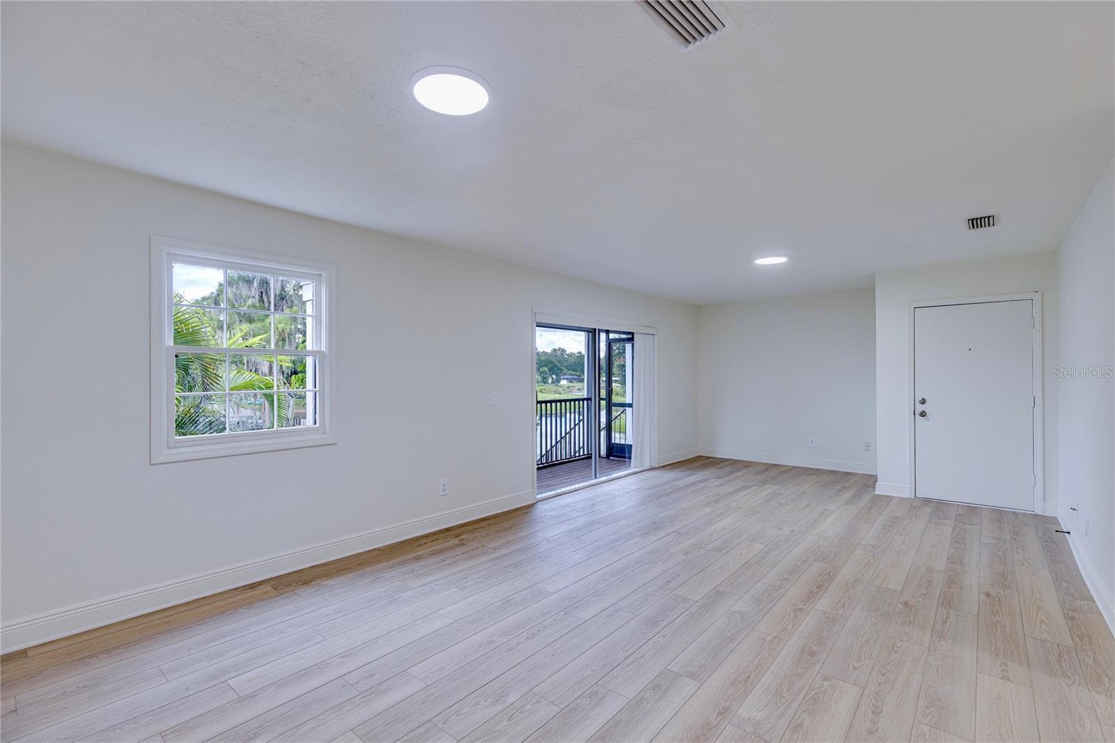 Image 6 of 43 For 13718 Orange Sunset Drive 202