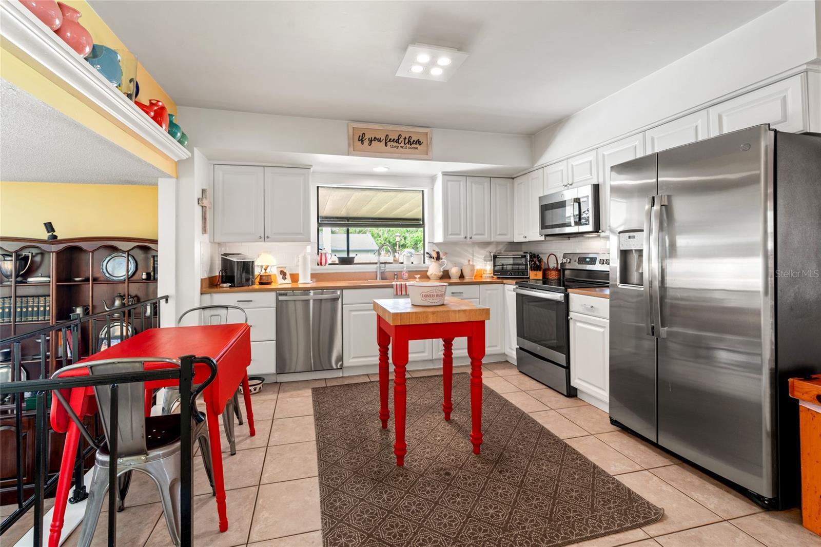 Image 16 of 43 For 16228 Fantasia Drive
