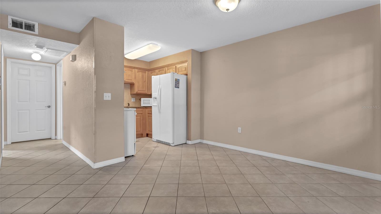 Image 10 of 30 For 6100 Gulfport Boulevard S 106