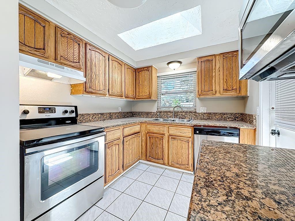 Image 16 of 51 For 5801 93rd Avenue N