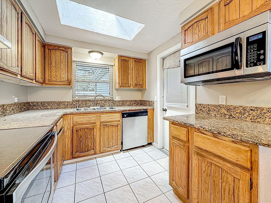 Image 18 of 51 For 5801 93rd Avenue N