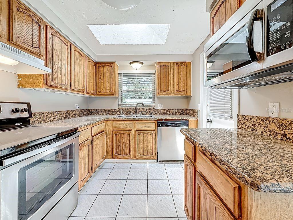 Image 19 of 51 For 5801 93rd Avenue N