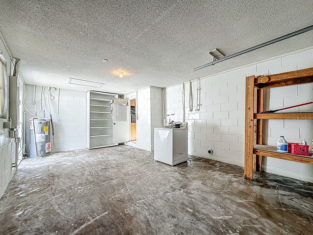 Image 41 of 51 For 5801 93rd Avenue N