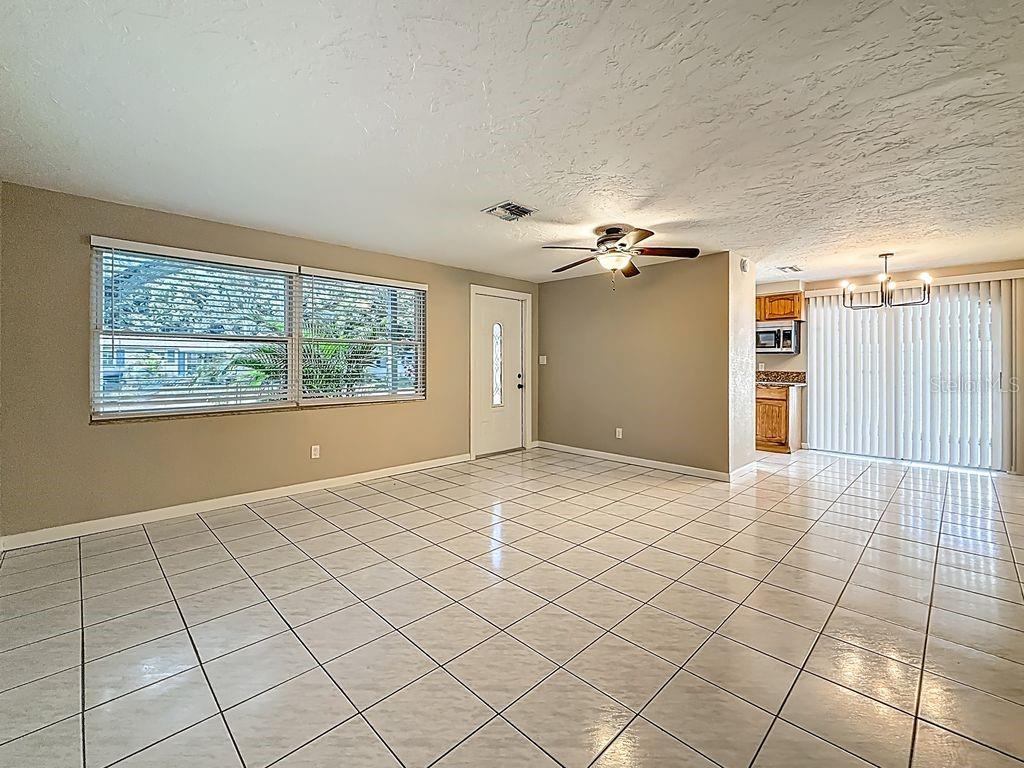 Image 9 of 51 For 5801 93rd Avenue N