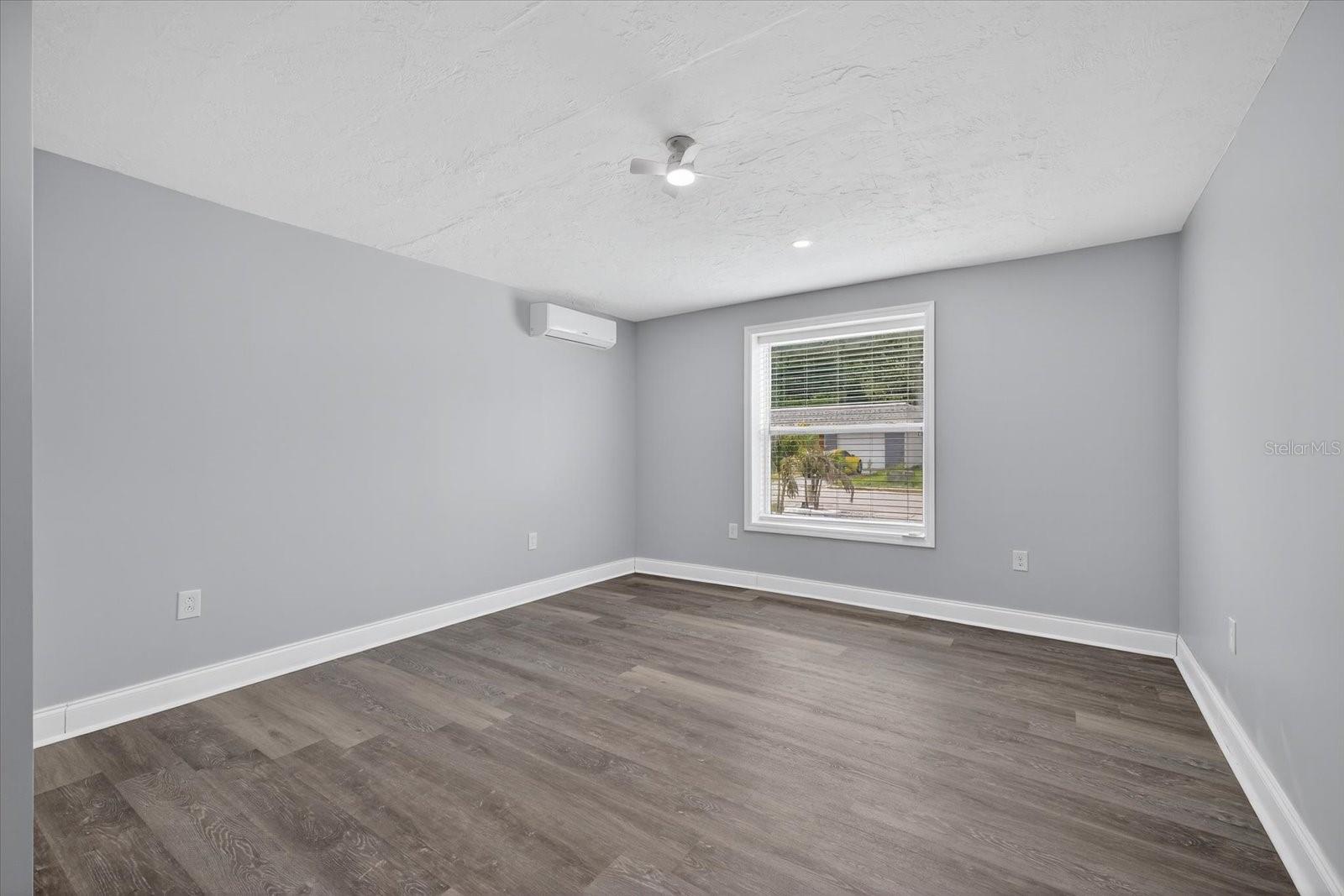 Listing photo id 21 for 7140 Gulf Highlands Drive