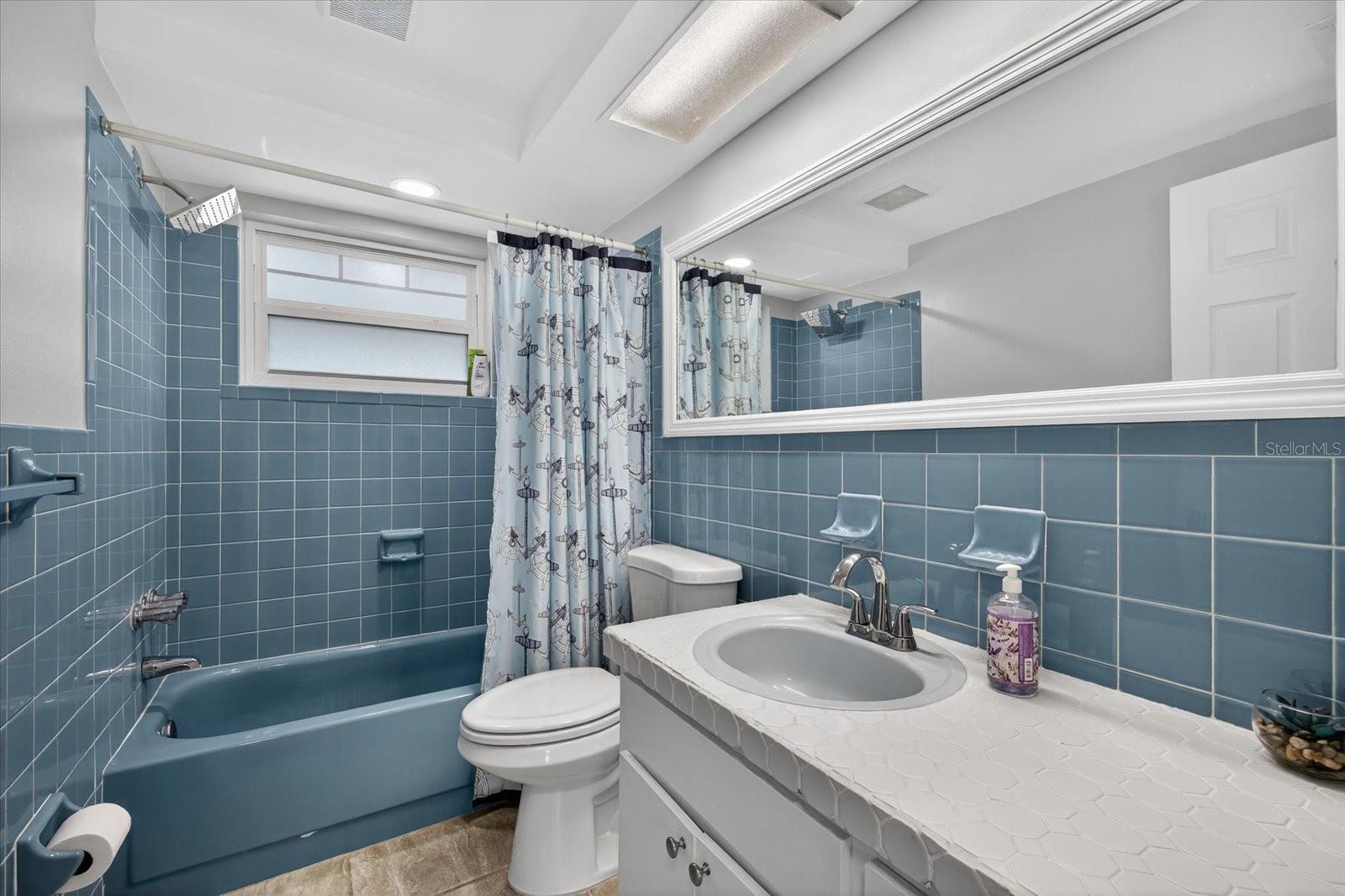 Listing photo id 25 for 7140 Gulf Highlands Drive