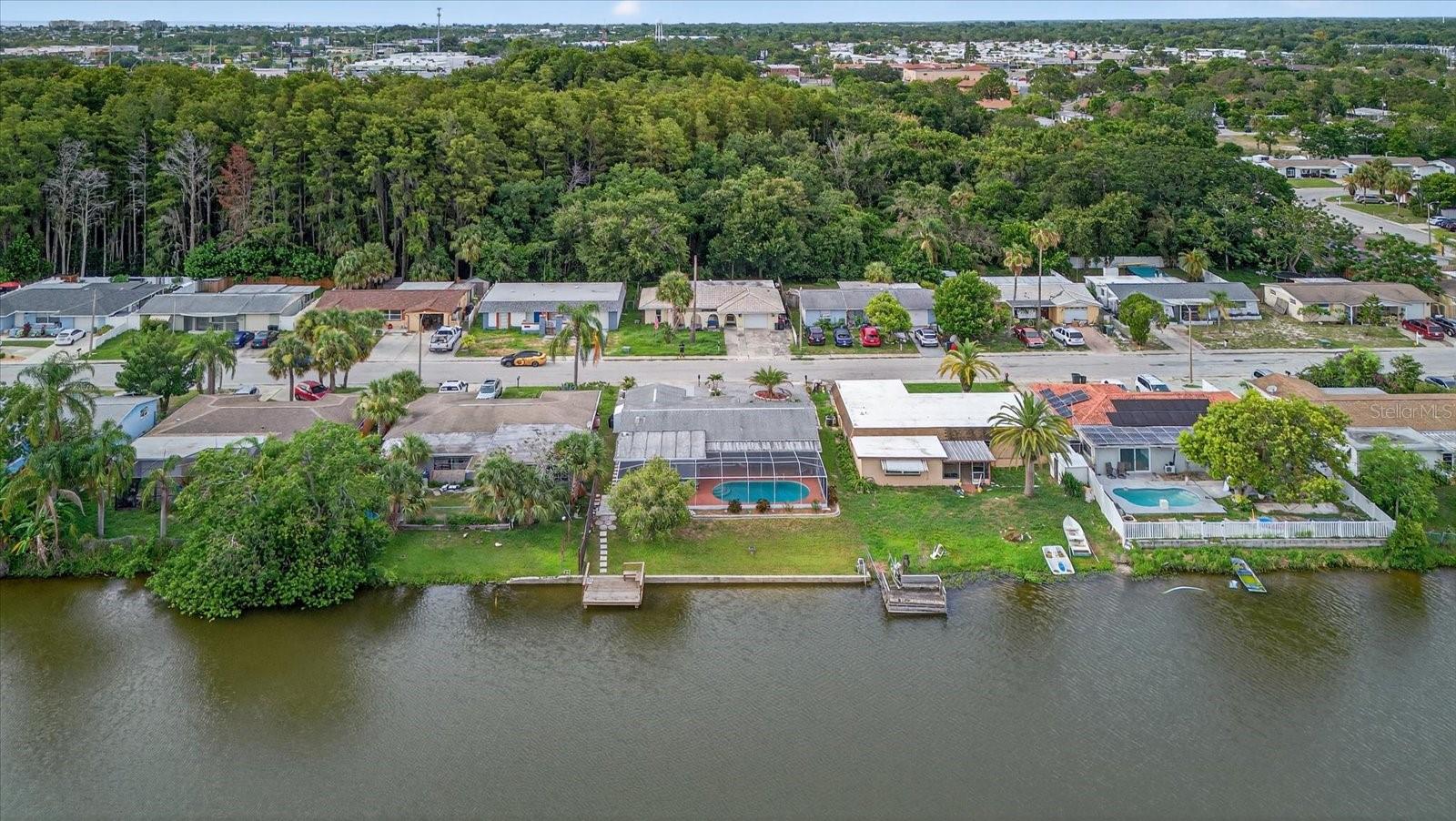 Listing photo id 42 for 7140 Gulf Highlands Drive