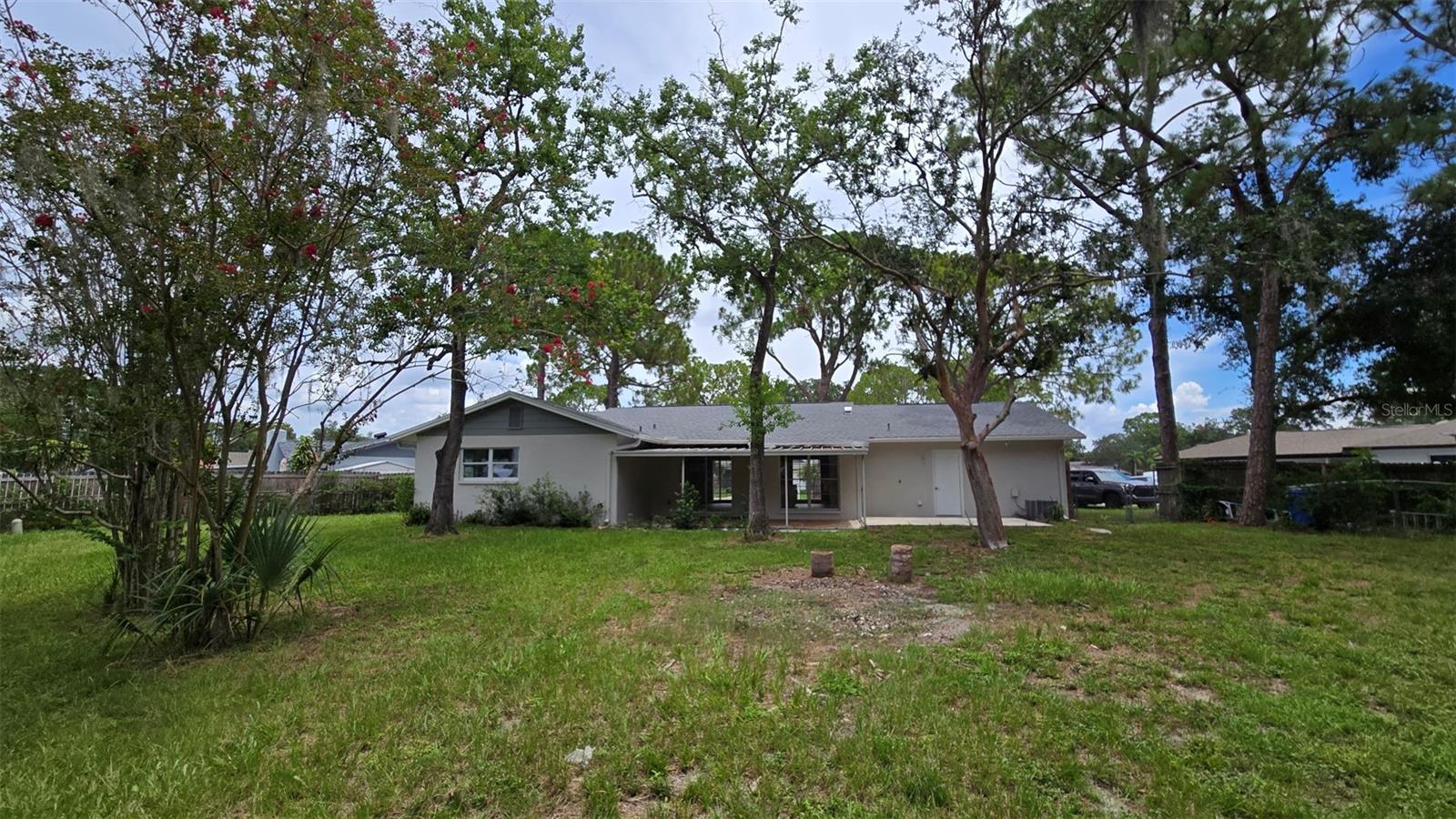 Image 11 of 36 For 8328 Pocahontas Avenue