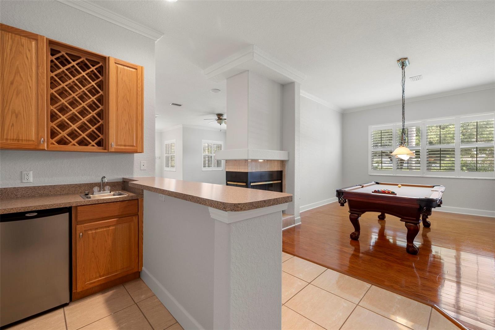 Listing photo id 21 for 3916 Valrico Grove Drive