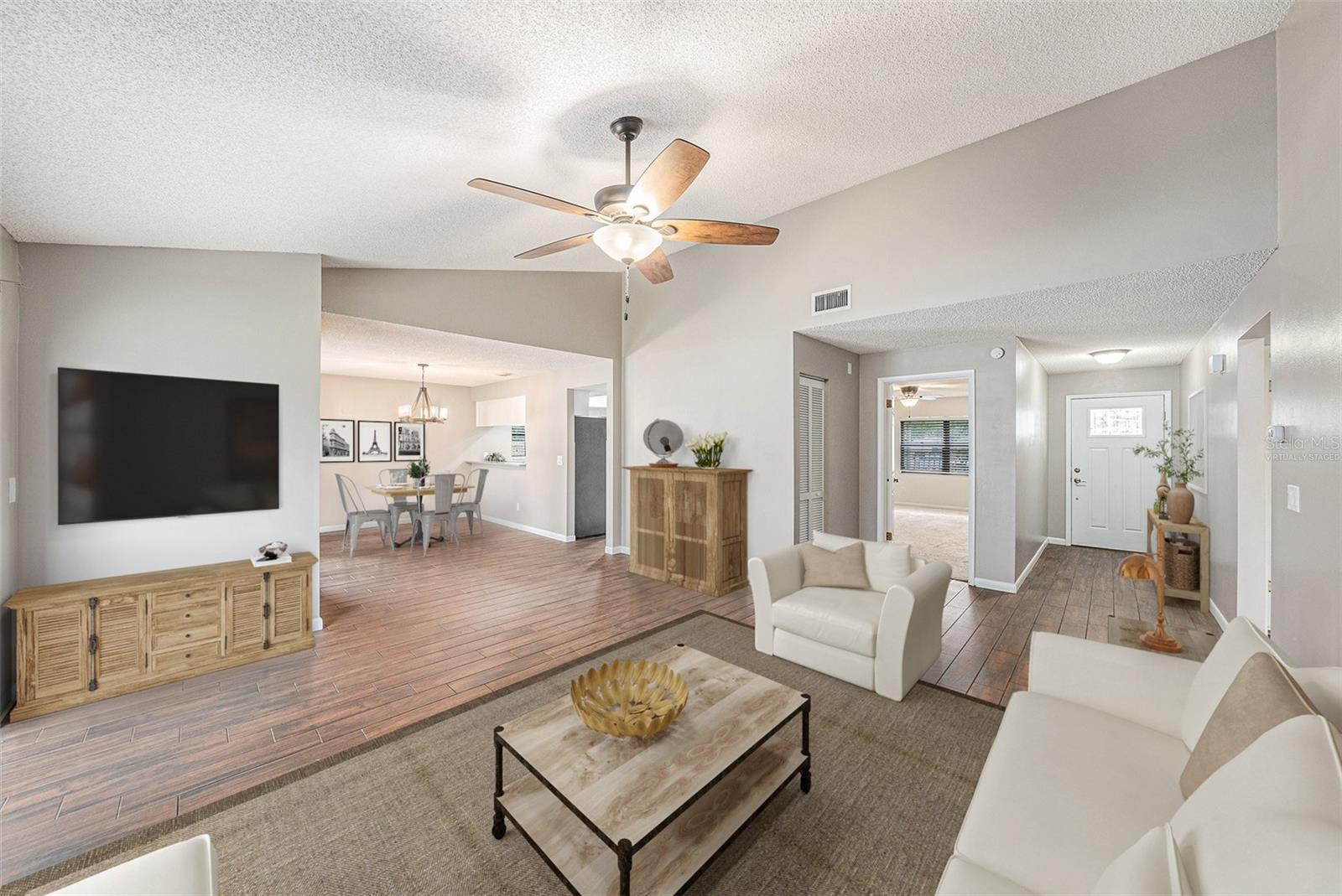 Listing photo id 0 for 23253 Granite Place