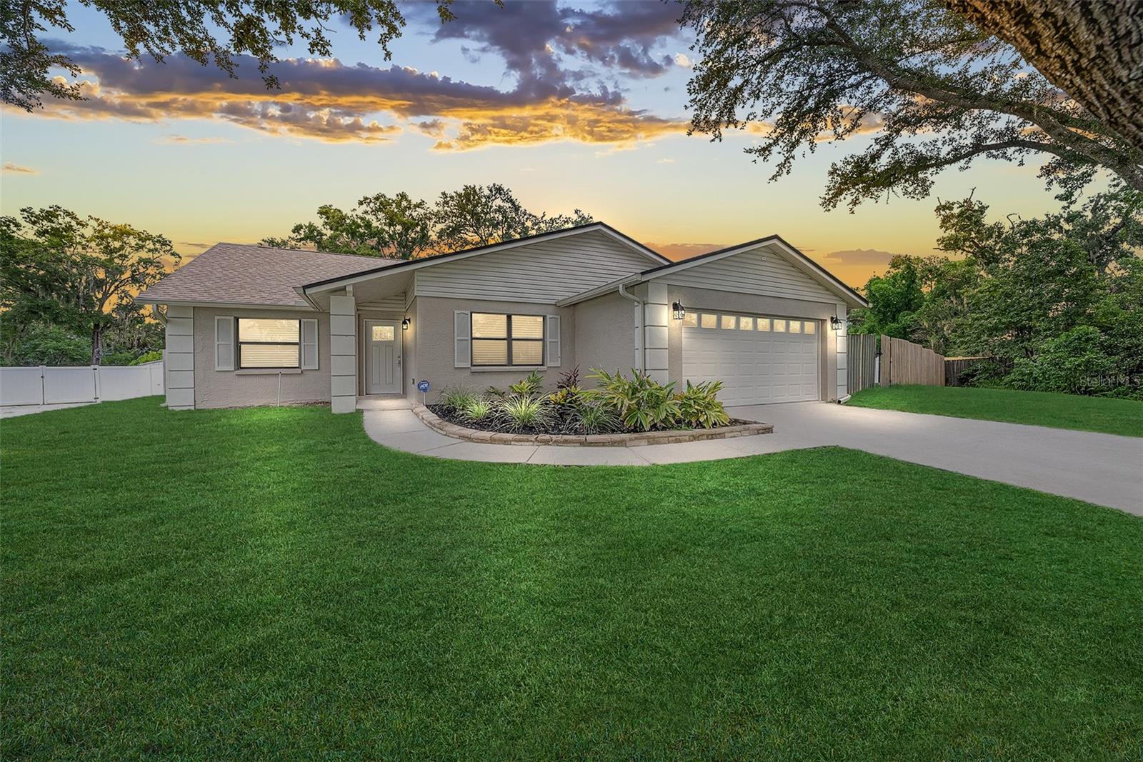 Listing photo id 23 for 23253 Granite Place