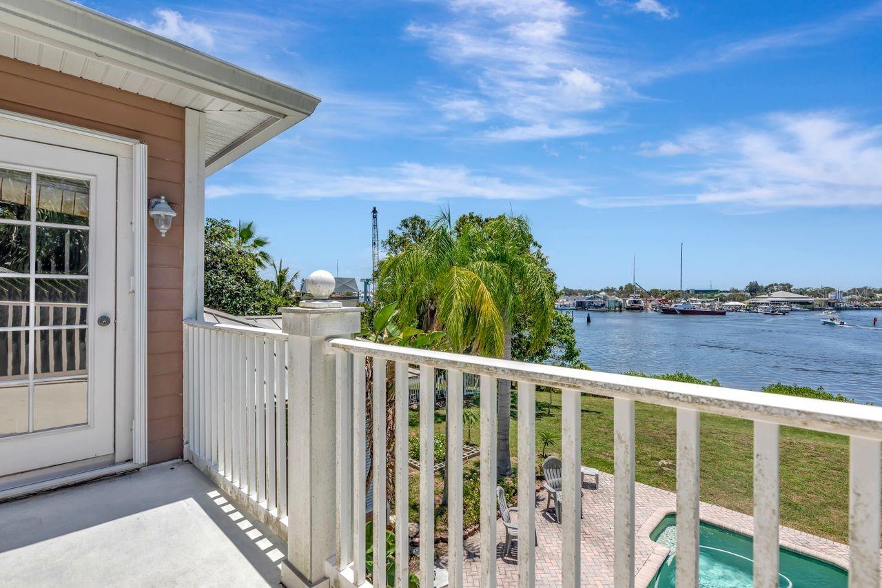 Image 45 of 83 For 1149 Marina Drive