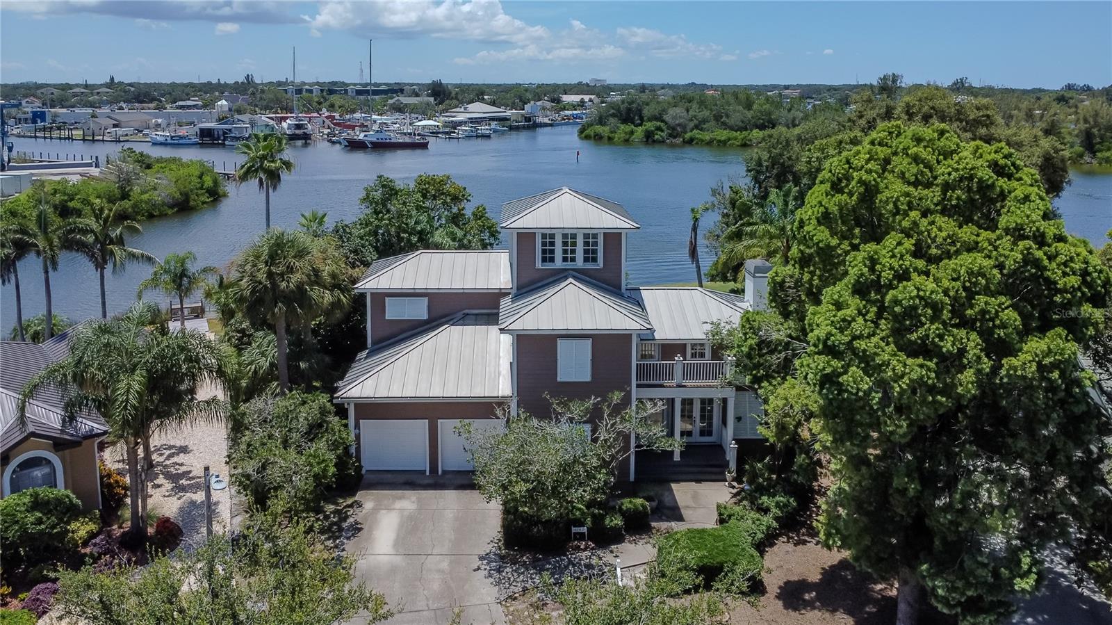 Image 5 of 83 For 1149 Marina Drive