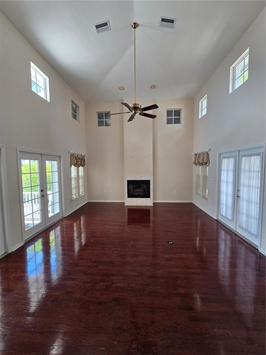 Image 84 of 89 For 1149 Marina Drive