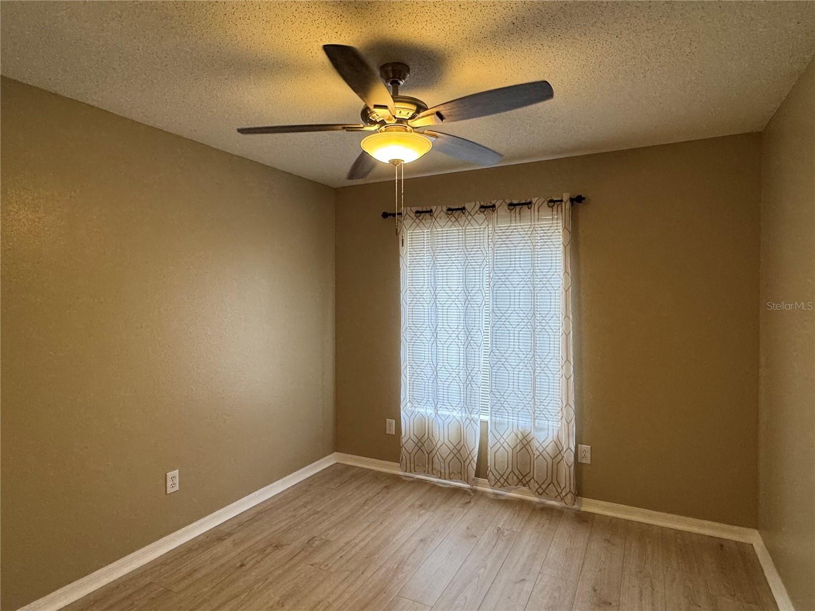 Image 12 of 19 For 1635 Fluorshire Drive