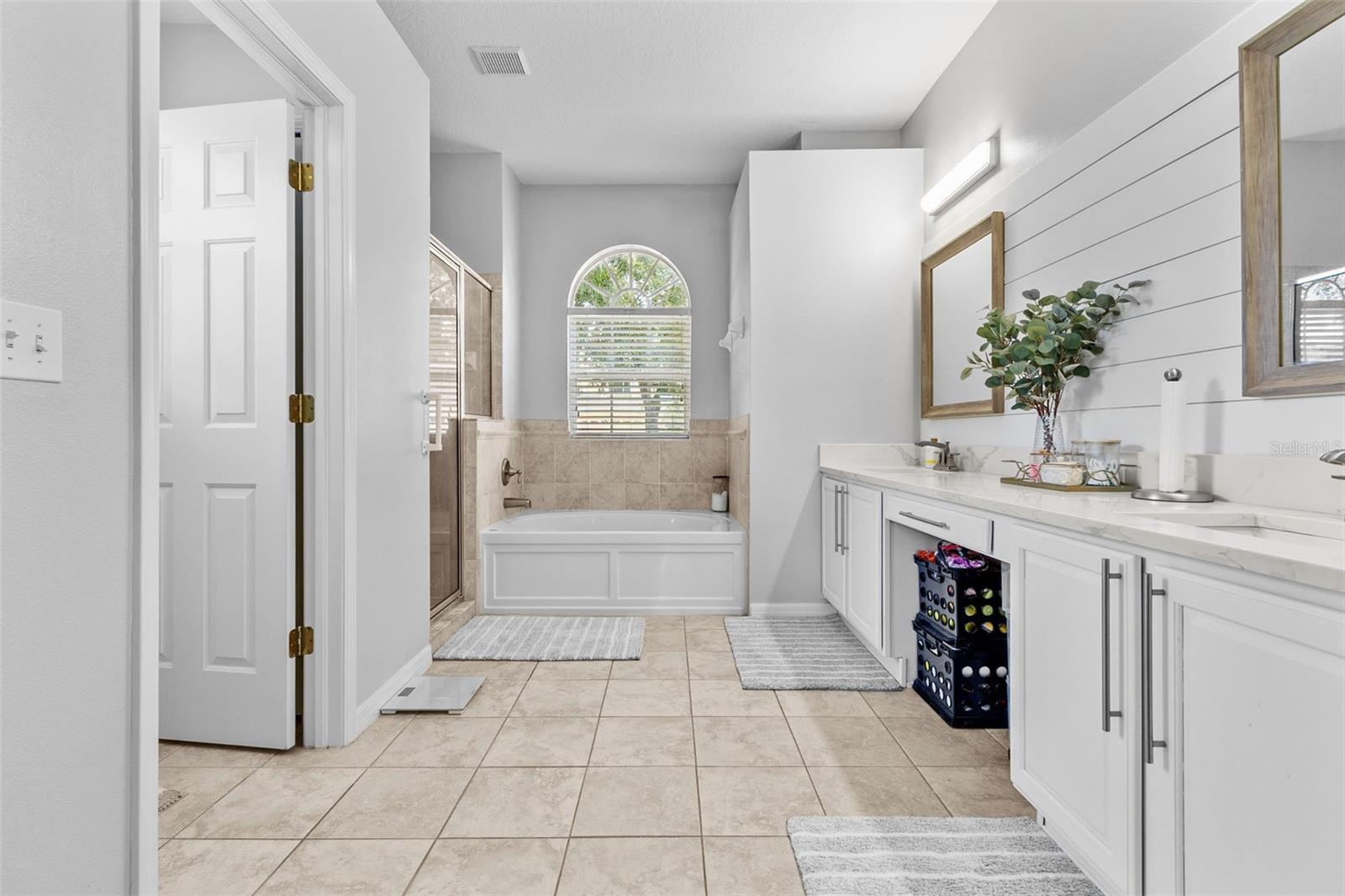 Image 14 of 53 For 4809 Walnut Ridge Road