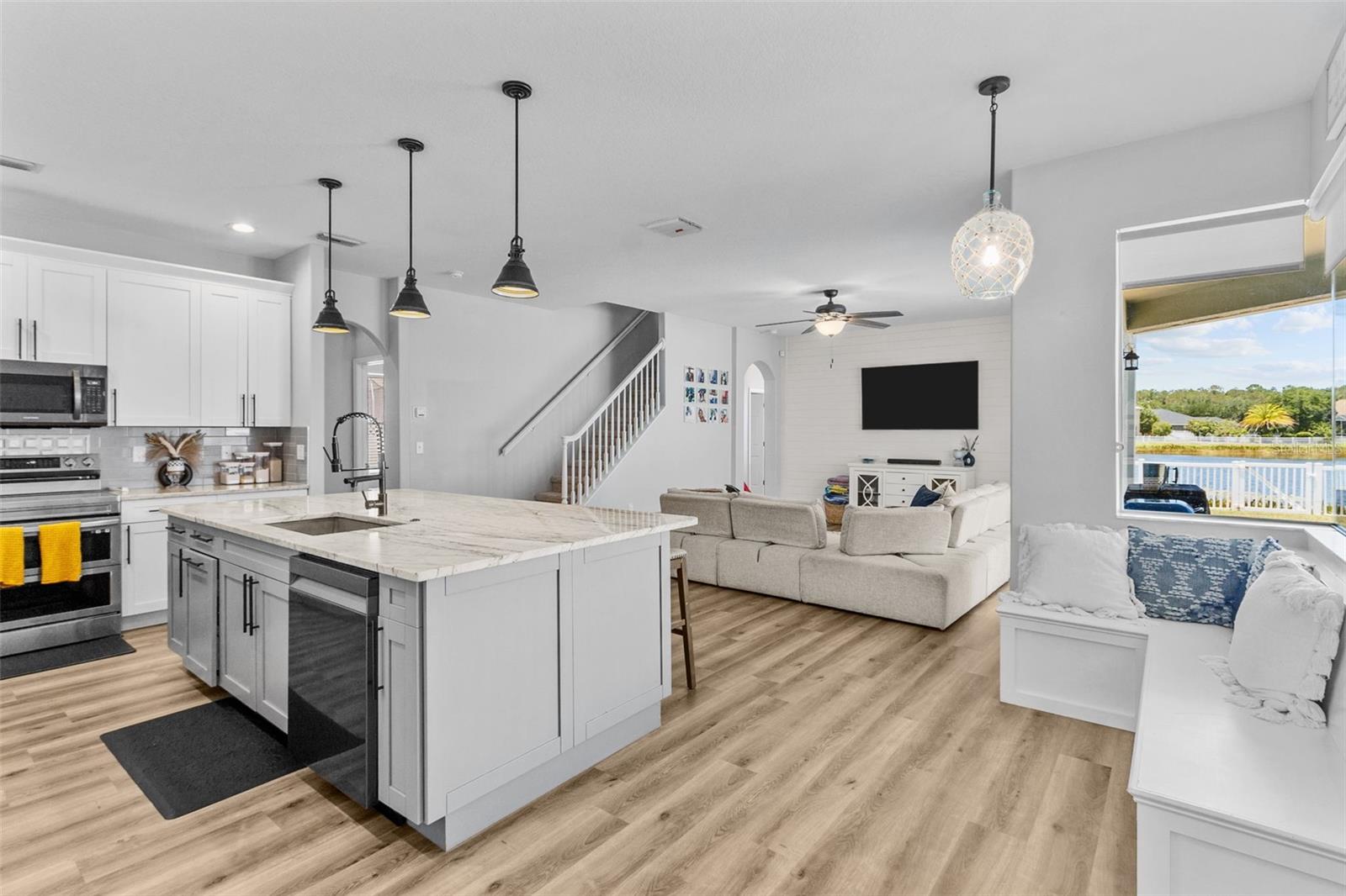 Image 21 of 53 For 4809 Walnut Ridge Road