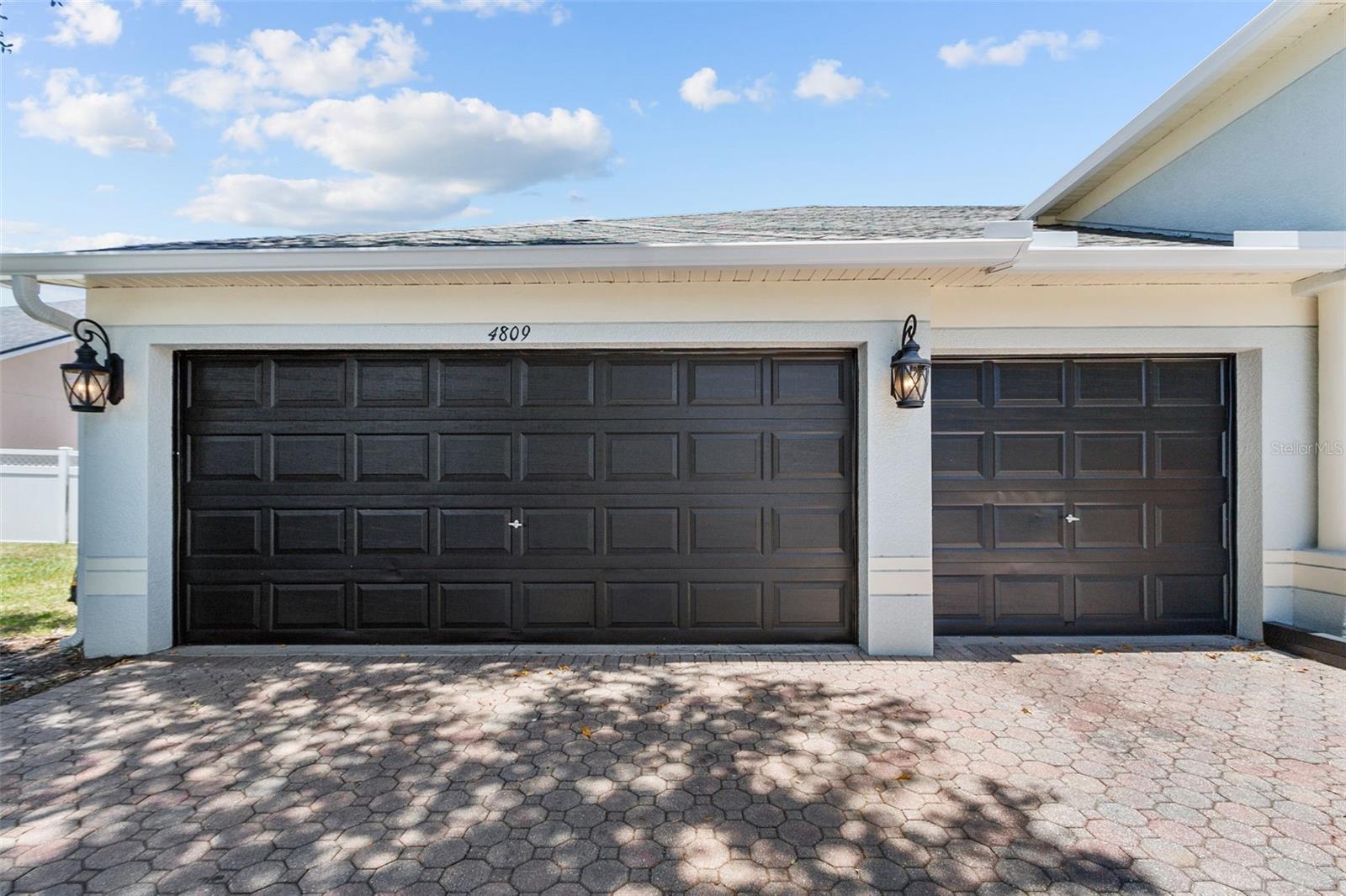 Image 5 of 53 For 4809 Walnut Ridge Road
