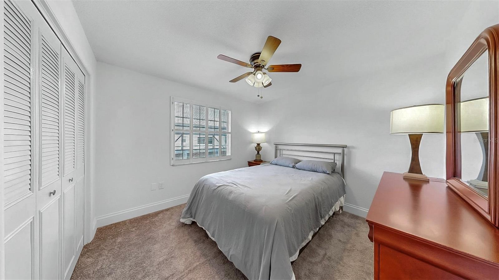 Image 19 of 26 For 1146 King Arthur Court 114