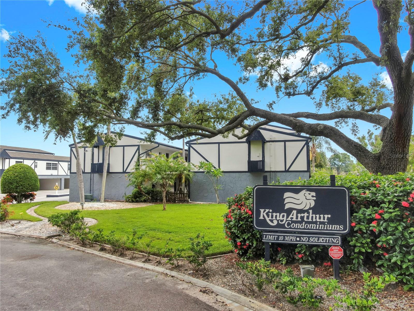 Image 3 of 26 For 1146 King Arthur Court 114