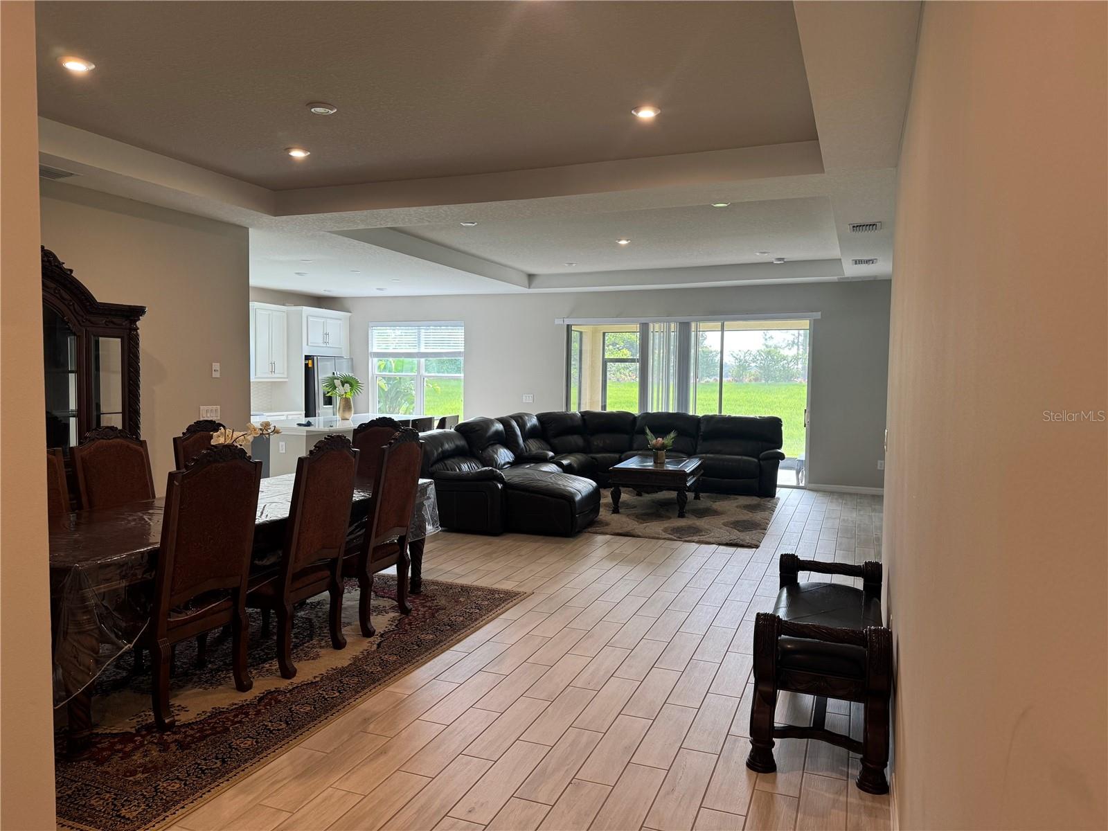 Image 3 of 28 For 7298 Bluestem Court
