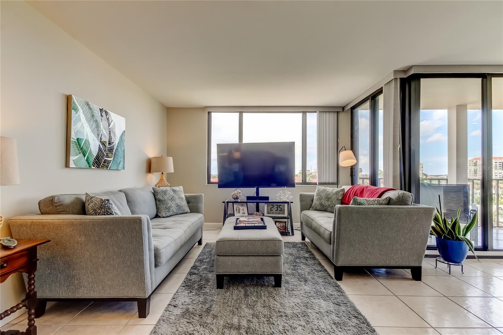 Image 27 of 41 For 6357 Bahia Del Mar Boulevard 506