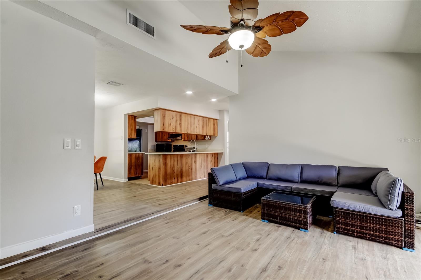 Image 11 of 52 For 14701 Cactus Wren Place